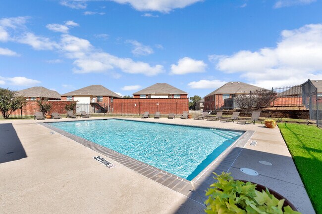 Woodhaven Villas in Weatherford, TX - Foto de edificio - Building Photo