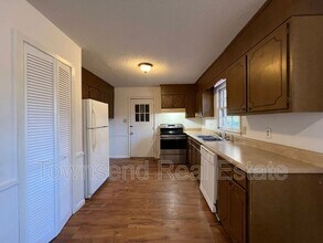 236 Ramona Dr in Fayetteville, NC - Building Photo - Building Photo