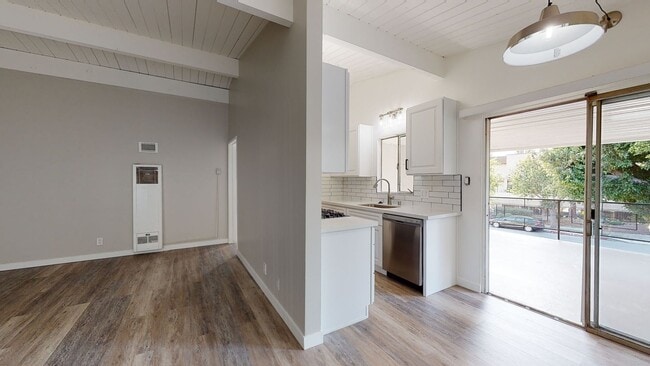 4350 McLaughlin Ave in Los Angeles, CA - Building Photo - Building Photo