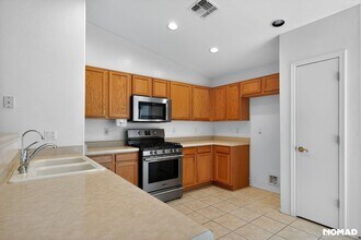 4660 S Valley Rd in Tucson, AZ - Building Photo - Building Photo