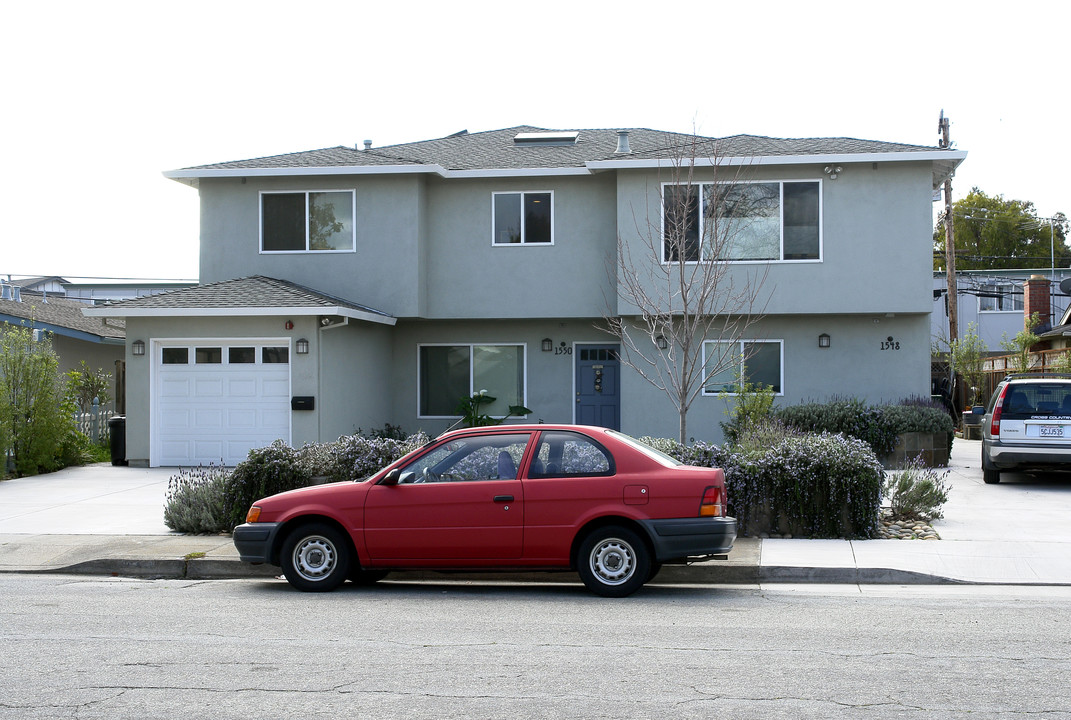 1548 Lago St in San Mateo, CA - Building Photo