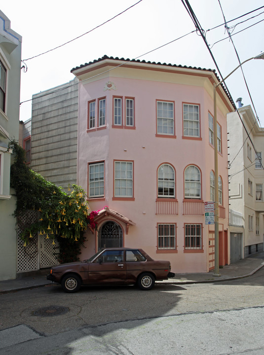 16 Linda St in San Francisco, CA - Building Photo