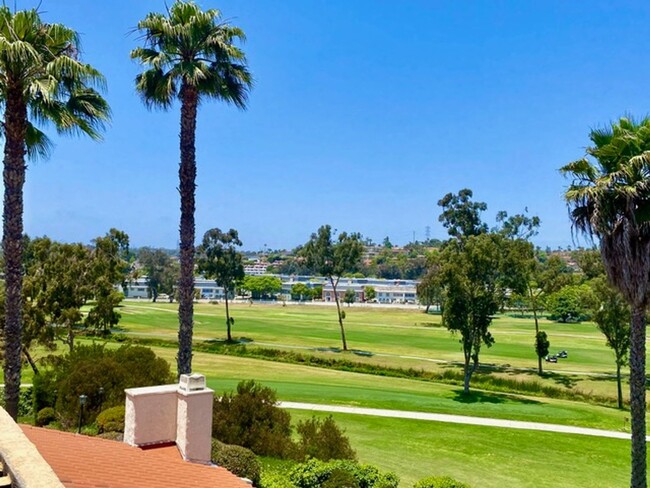 2508 Navarra Dr in Carlsbad, CA - Building Photo - Building Photo
