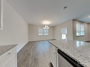 144 Chapelcrest Ln in Holly Springs, GA - Building Photo - Building Photo