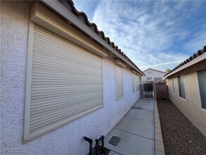 8312 Gilded Crown Ct in Las Vegas, NV - Building Photo - Building Photo
