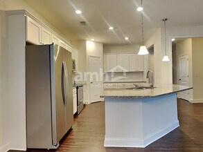 1682 Weatherbrook Cir in Lawrenceville, GA - Building Photo - Building Photo