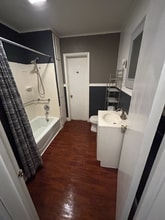 1615 Iowa Ave in Clinton, IA - Foto de edificio - Building Photo