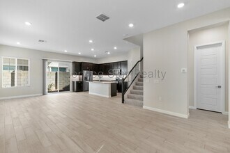 5062 E Hartford Ave in Scottsdale, AZ - Building Photo - Building Photo