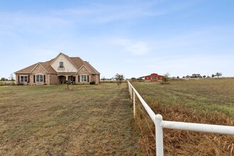 13320 Prairie Sky Ln in Krum, TX - Building Photo - Building Photo