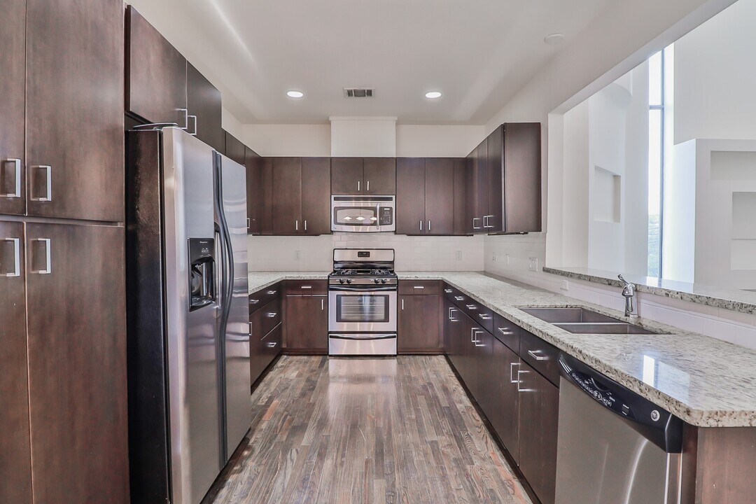 4403 Austin St in Houston, TX - Foto de edificio