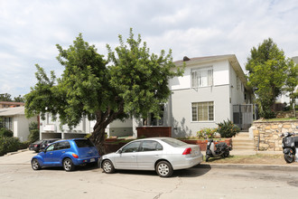 10985 Roebling Ave in Los Angeles, CA - Building Photo - Building Photo