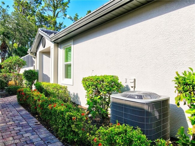 property at 1757 Tarpon Bay Dr S