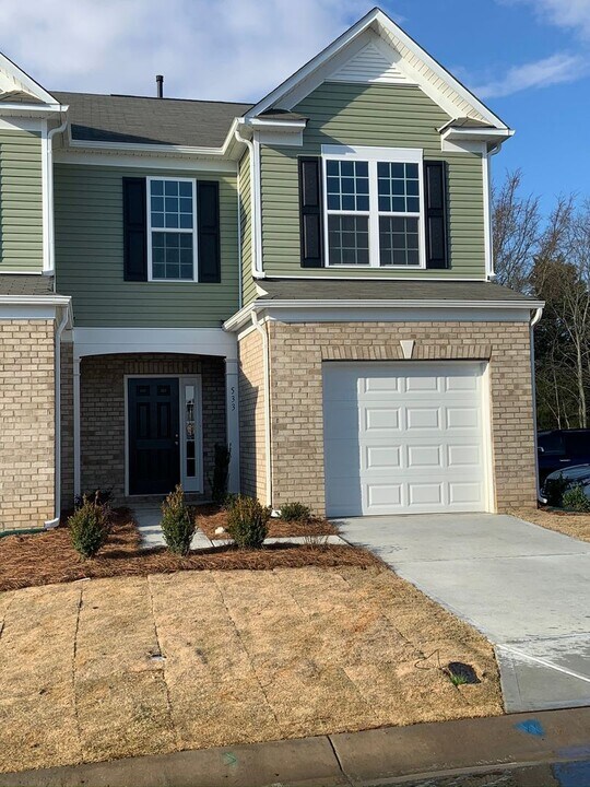 533 Hunters Dance Road in Fort Mill, SC - Building Photo