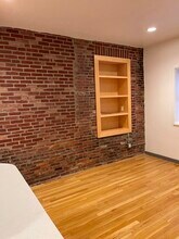 144 Bowdoin St, Unit 23 in Boston, MA - Building Photo - Building Photo