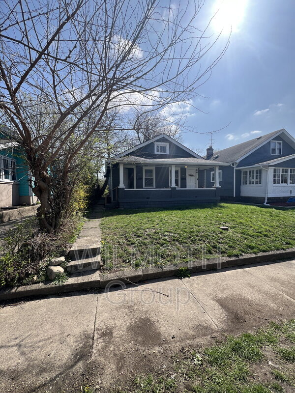 property at 951 N Ewing St