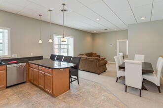 107 1/2 N Main St in Chelsea, MI - Building Photo - Building Photo