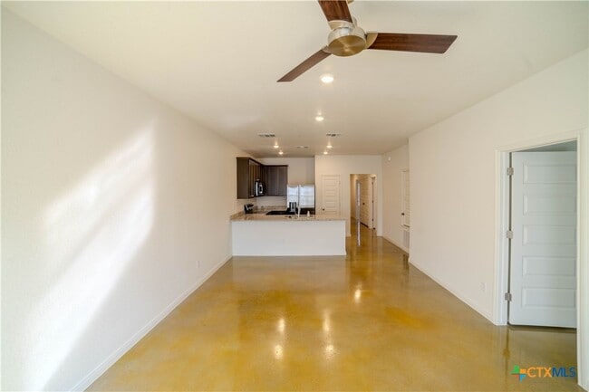 907 Switchgrass Dr in Killeen, TX - Building Photo - Building Photo