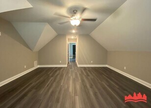 Beautiful newly built single family home i in Cordova, TN - Building Photo - Building Photo