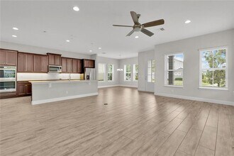 8962 Lower Carrel Cir in Orlando, FL - Building Photo - Building Photo