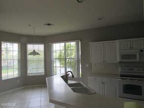 12851 Carrington Cir in Naples, FL - Building Photo - Building Photo