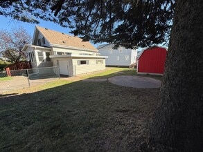 3152 Vernon St in Duluth, MN - Building Photo - Building Photo