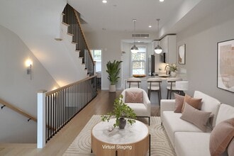 174 Fisher Ave in Boston, MA - Foto de edificio - Building Photo