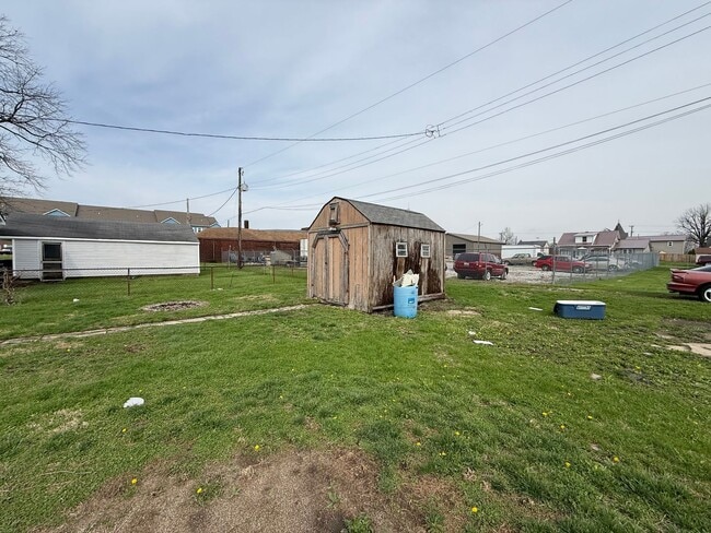 1636 S B St in Elwood, IN - Building Photo - Building Photo