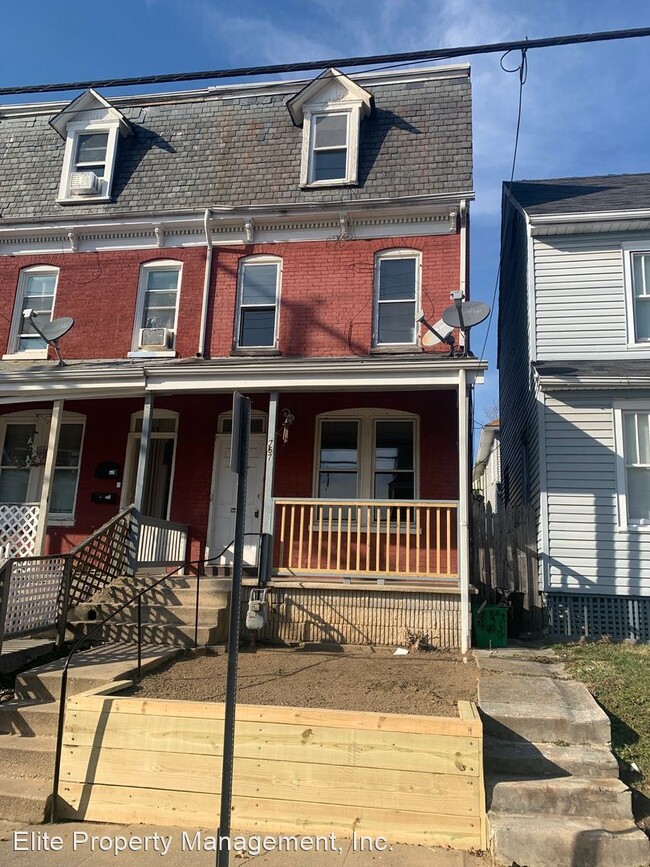 757 W King St | Rentals in York, PA