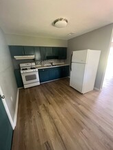 1300 Lampkin St in Bossier City, LA - Building Photo - Building Photo