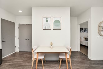 80 South Main St in Seattle, WA - Building Photo - Building Photo