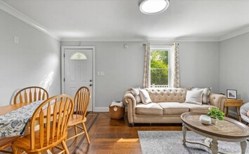 355 Ruth St in Bridgeport, CT - Building Photo - Building Photo
