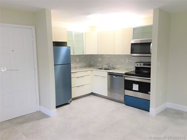 4680 NW 102nd Ave-Unit -102-20 in Doral, FL - Building Photo - Building Photo