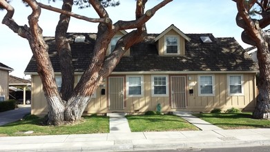 1217-1235 Pierce St in Santa Clara, CA - Building Photo - Building Photo