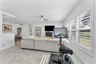 5037 Lakefront Blvd in Delray Beach, FL - Building Photo - Building Photo