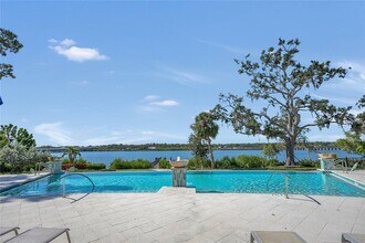 9009 Palm Key Ave in Oldsmar, FL - Building Photo - Building Photo