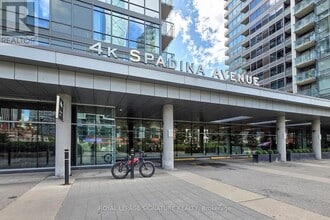 705-4k Spadina Ave. in Toronto, ON - Building Photo - Building Photo