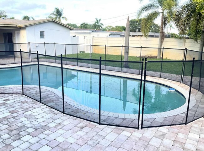 property at 5424 Jefferson St