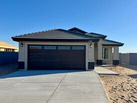 3781 Santa Rosalina LN in San Luis, AZ - Building Photo