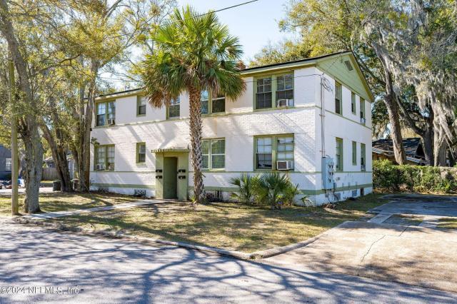 2906 Silver St in Jacksonville, FL - Foto de edificio - Building Photo