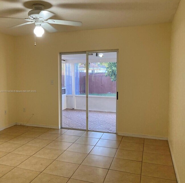 13485 SW 284th St in Homestead, FL - Building Photo - Building Photo
