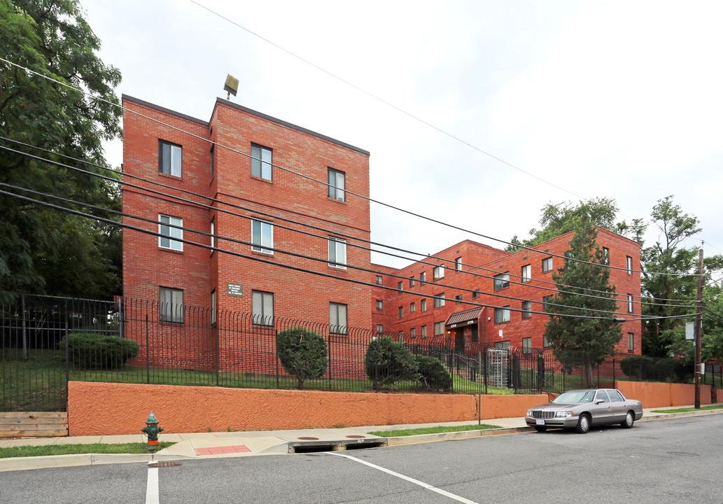 Parkchester Apartments in Washington, DC - Building Photo