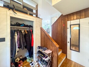 119 Chestnut St, Unit 119 in Brookline, MA - Building Photo - Building Photo
