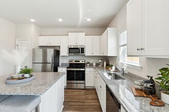 455 Navona Dr in Summerville, SC - Building Photo - Building Photo