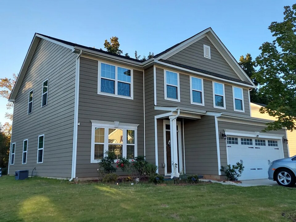 10286 October Glory Wy in Charlotte, NC - Building Photo