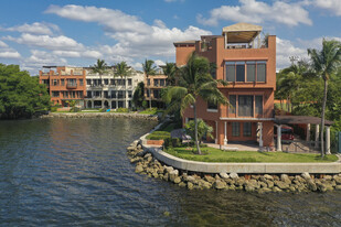 Cloisters On the Bay Guard Apartments