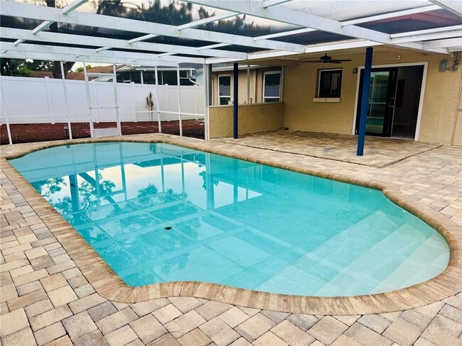 6846 Westend Ave in New Port Richey, FL - Building Photo - Building Photo