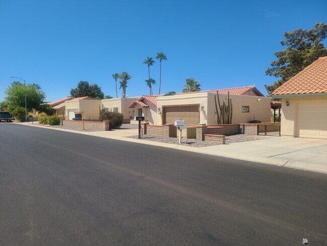 12500 E Del Rico in Yuma, AZ - Building Photo - Building Photo
