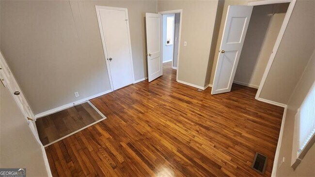 1523 Oak Grove Rd in Decatur, GA - Building Photo - Building Photo