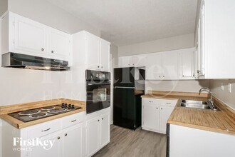 5374 Jordan Dr in Memphis, TN - Building Photo - Building Photo