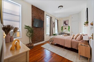 1762 2nd Ave, Unit SI ID1323920P in New York, NY - Building Photo - Building Photo